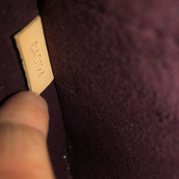 Louis Vuitton Montaigne BB Mint Condition